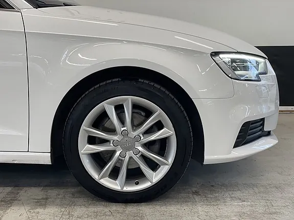 Audi A3 2017 photo 5