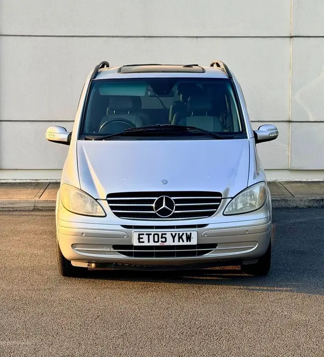 Mercedes-Benz Viano 2005 photo 2