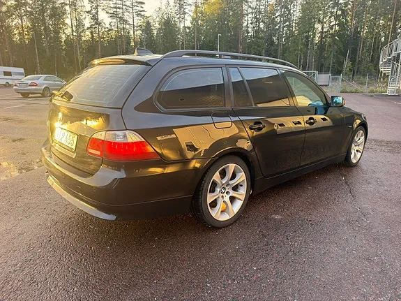 BMW 520D 2007 photo 2