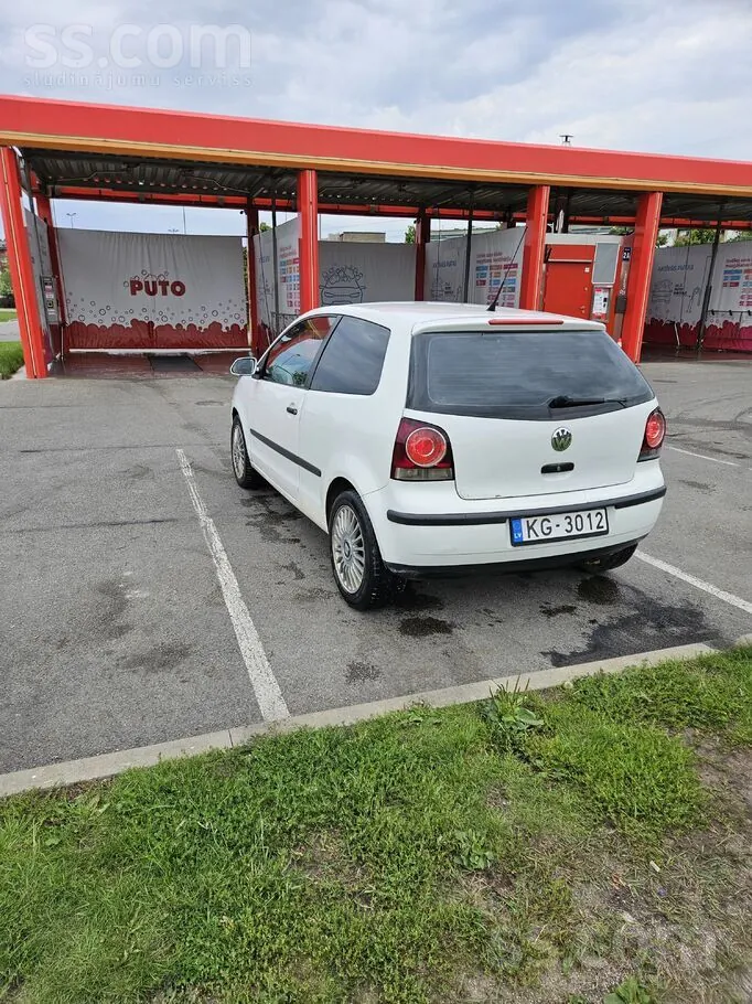 Volkswagen Polo 2008 photo 3