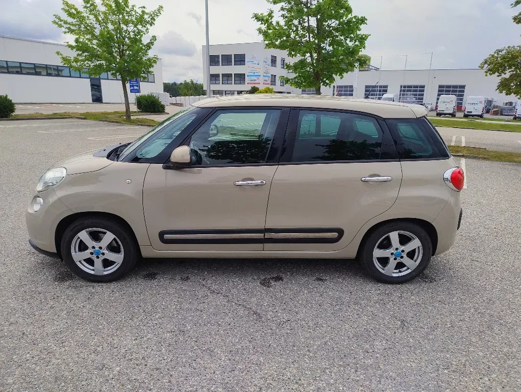 Fiat 500L 2015 photo 3