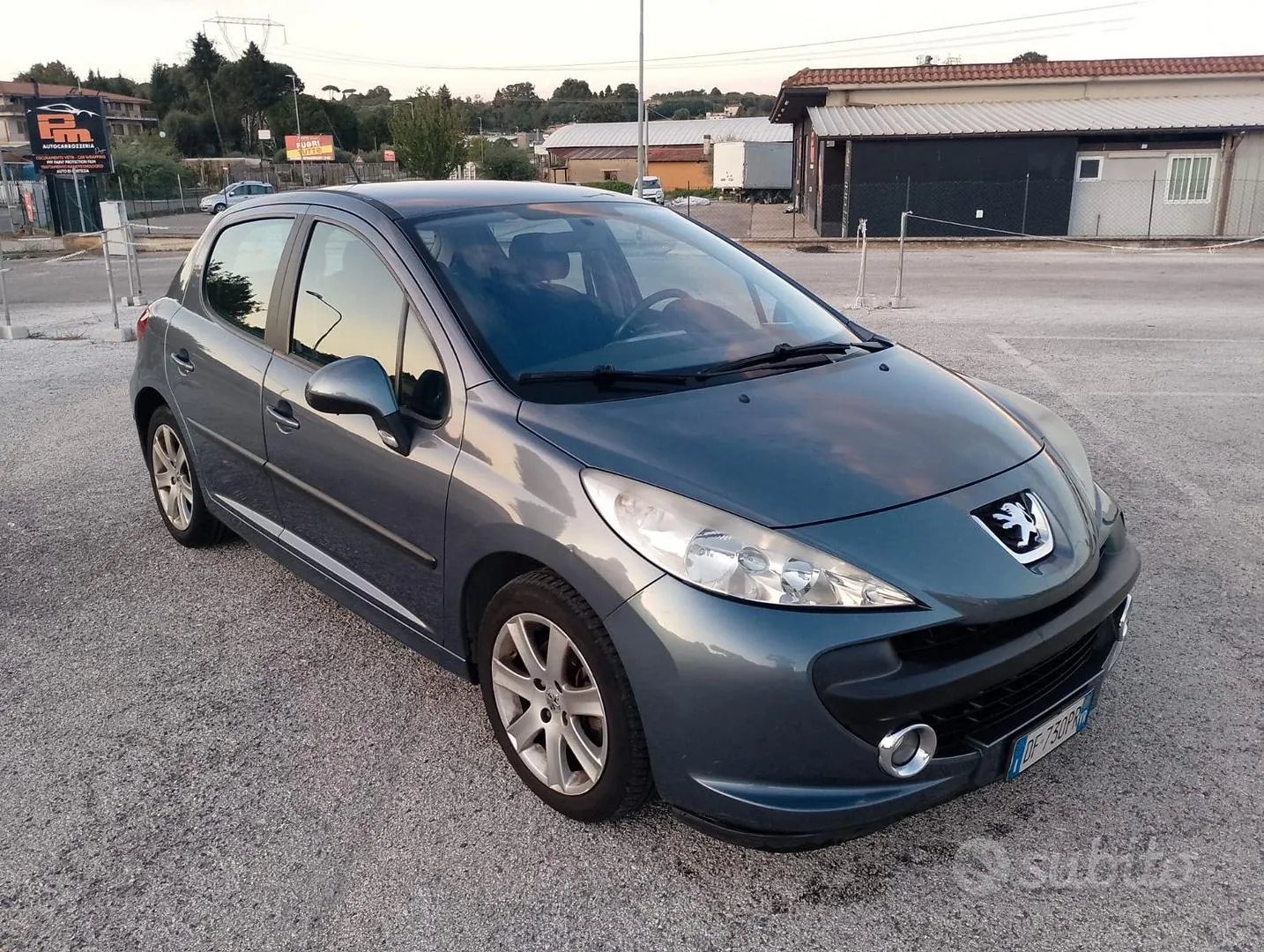 Peugeot 207