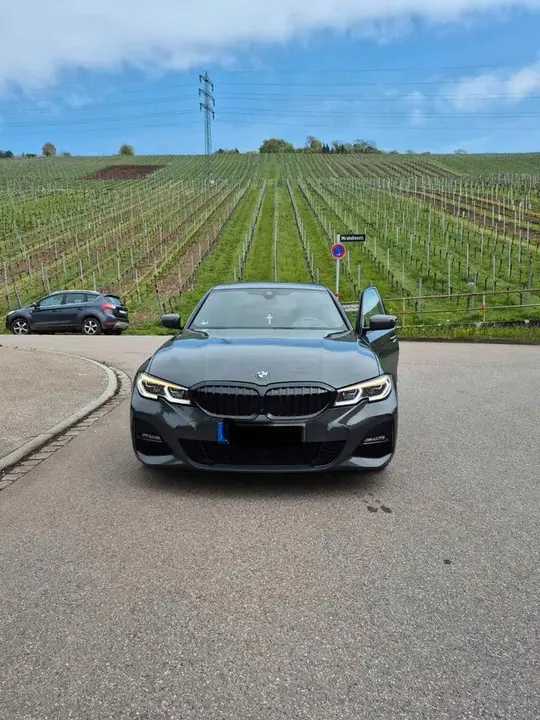 BMW 330D