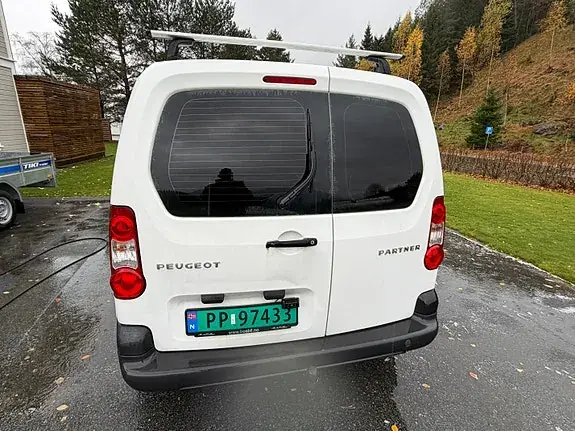Peugeot Partner 2011 photo 3