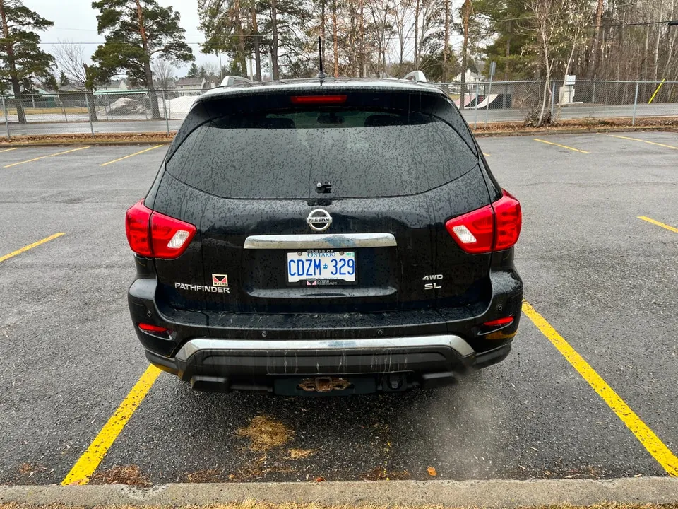 Nissan Pathfinder 2017 photo 3