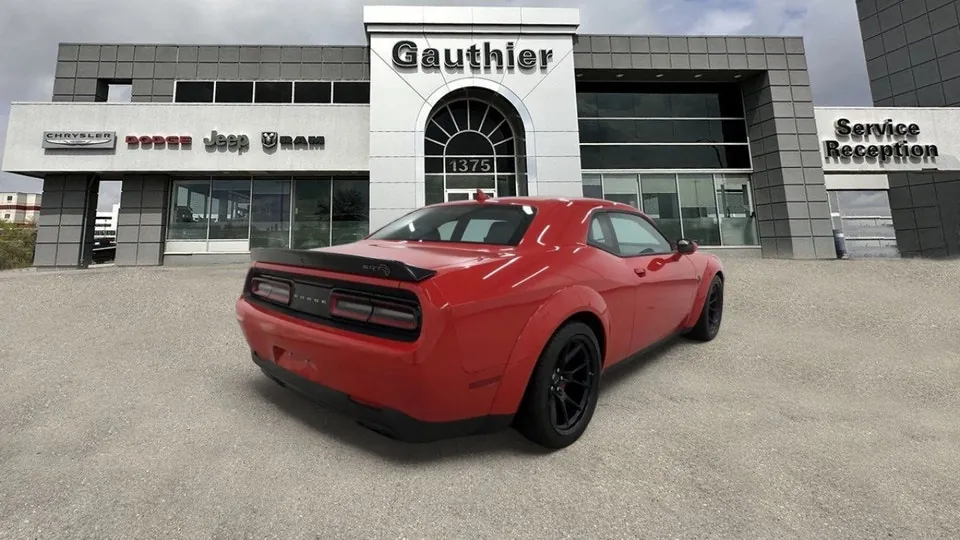 Dodge Challenger 2022 photo 4