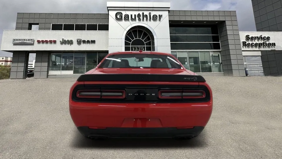 Dodge Challenger 2022 photo 3