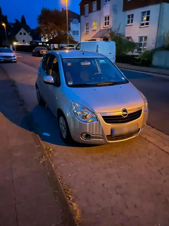 Opel Agila