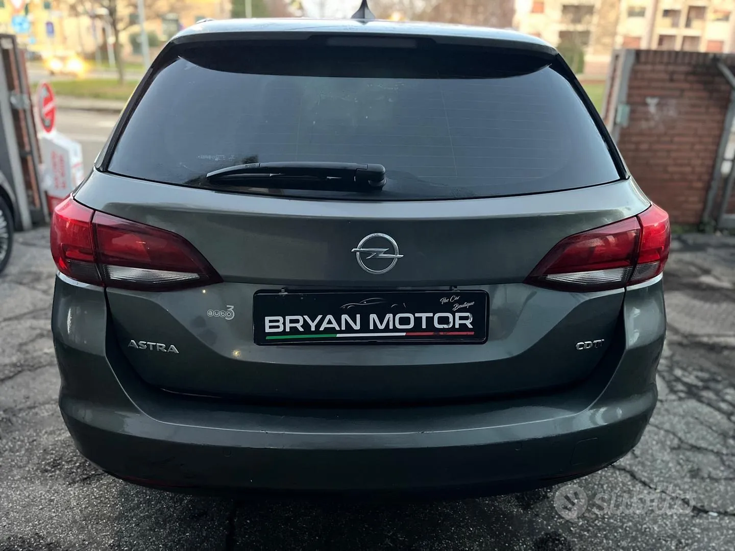 Opel Astra 2017 photo 4