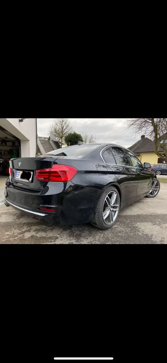 BMW 3 Series 2017 photo 3