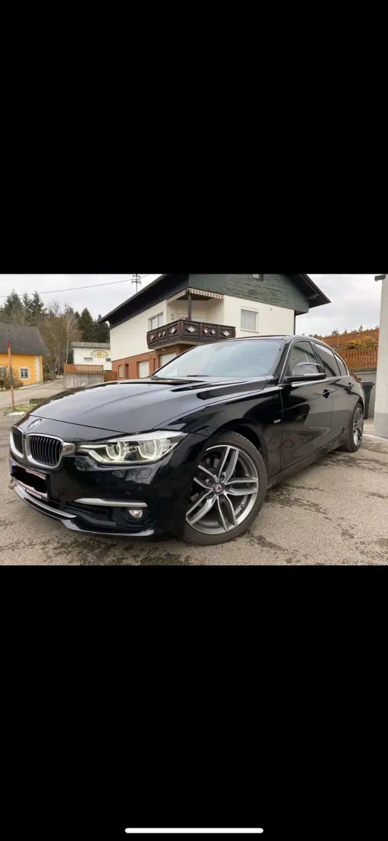 BMW 3 Series 2017 photo 2