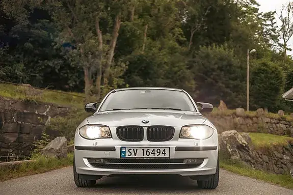 BMW 116D 2011 photo 3