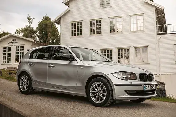 BMW 116D 2011 photo 4