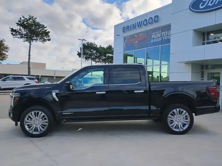 Ford F-150 2026 photo 3