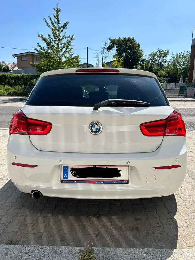 BMW 1 Series 2016 photo 2
