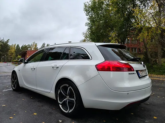 Opel Insignia 2011 photo 4