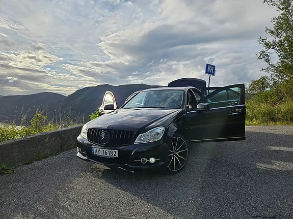 Mercedes-Benz C180 D 2011 photo 3