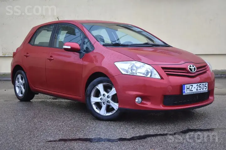 Toyota Auris