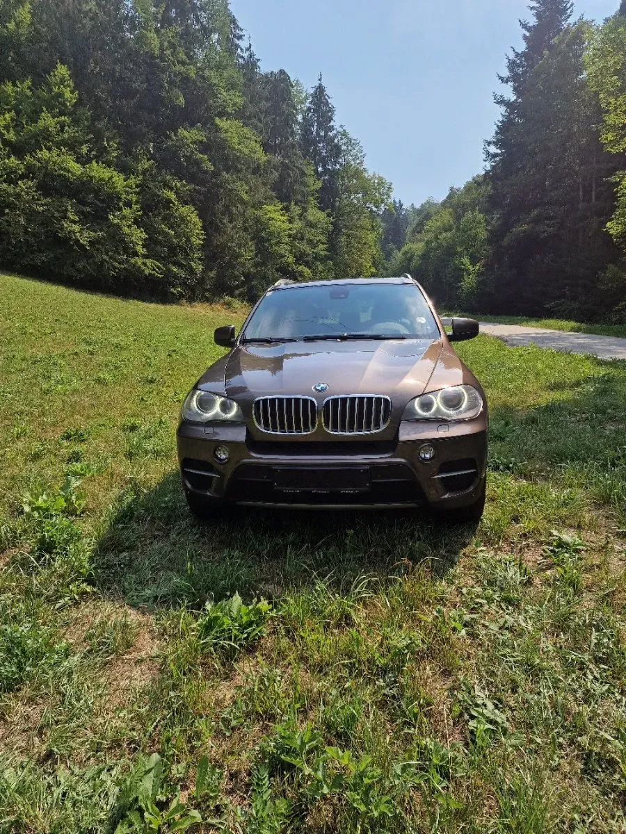 BMW X5 2011 photo 3