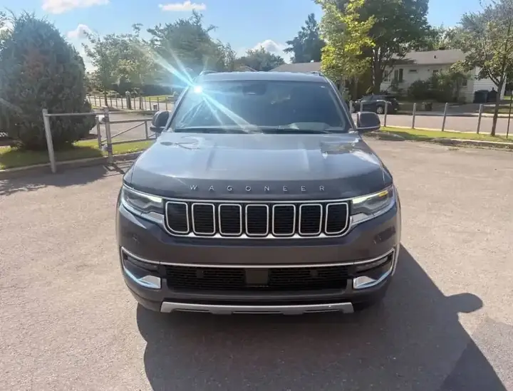 Jeep Wagoneer 2022 photo 2