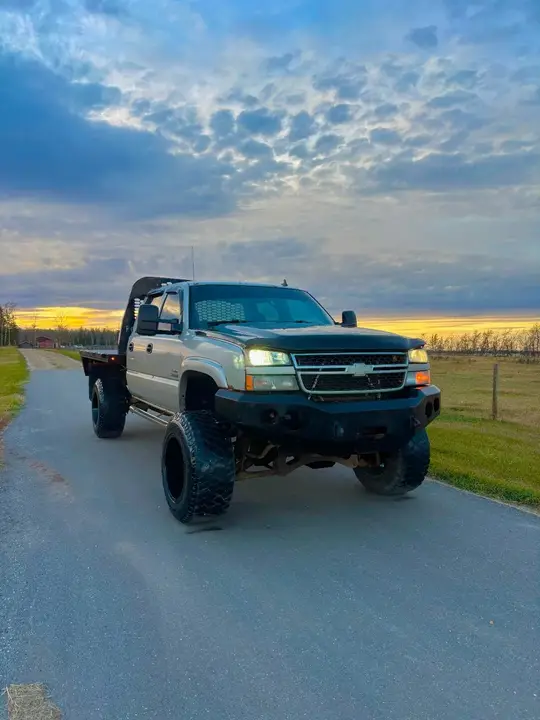 Chevrolet Silverado 3500Hd 2007 photo 2