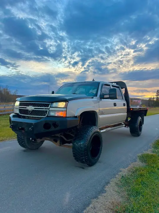 Chevrolet Silverado 3500Hd