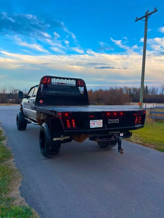 Chevrolet Silverado 3500Hd 2007 photo 4