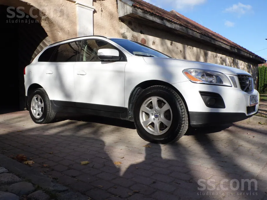 Volvo Xc60 2010 photo 3