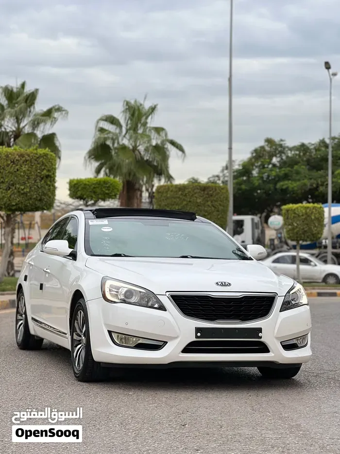 Kia Cadenza 2012 photo 4