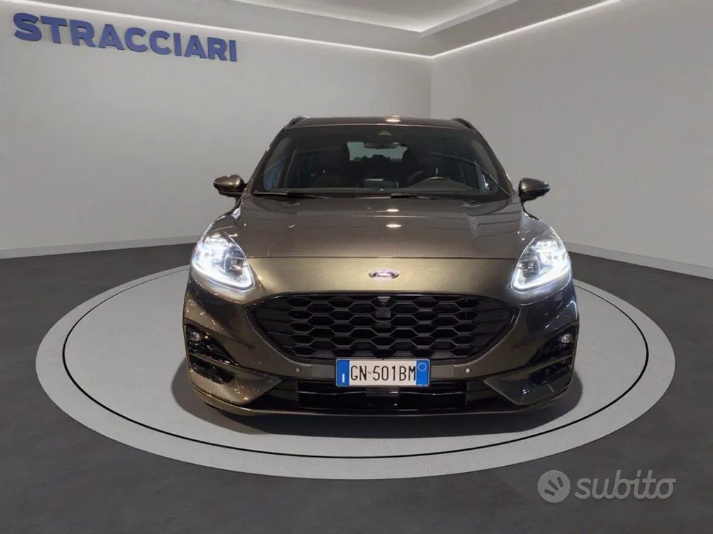 Ford Kuga 2023 photo 2