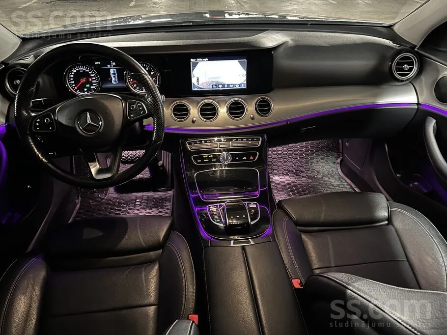Mercedes-Benz E200 2017 photo 5