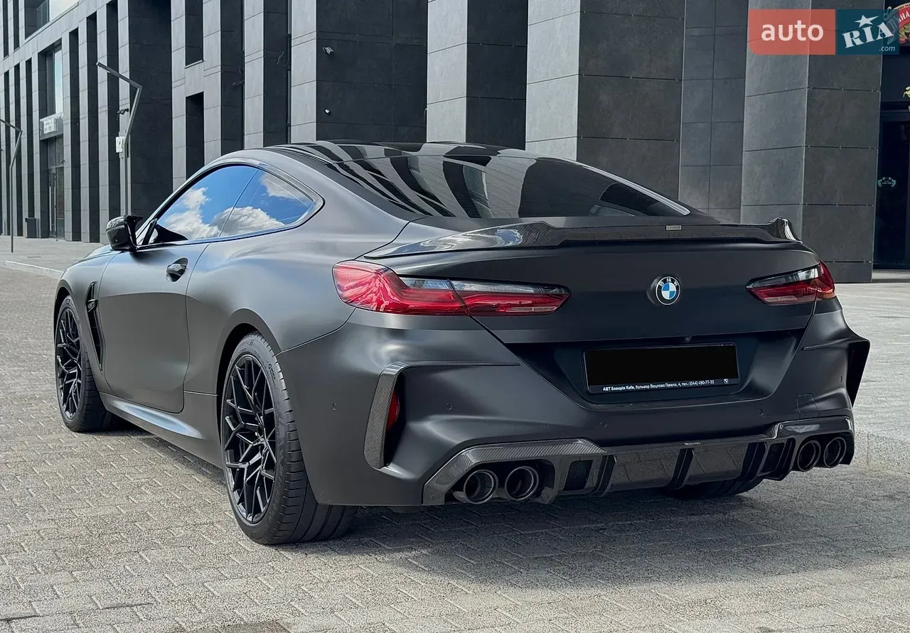 BMW M8 2023 photo 5