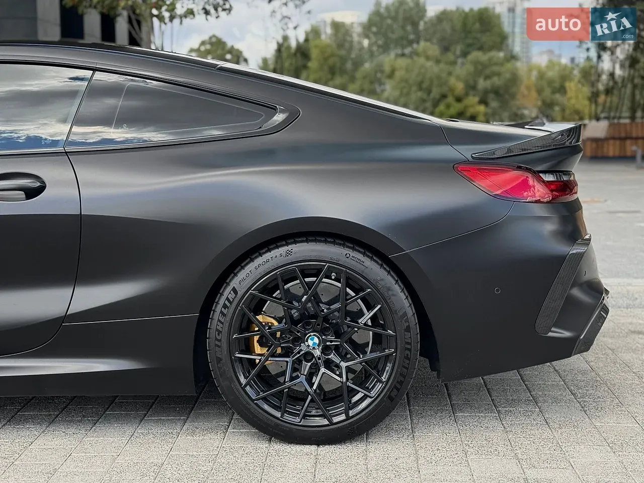 BMW M8 2023 photo 4