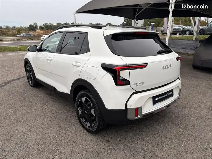 Kia Stonic 2026 photo 4