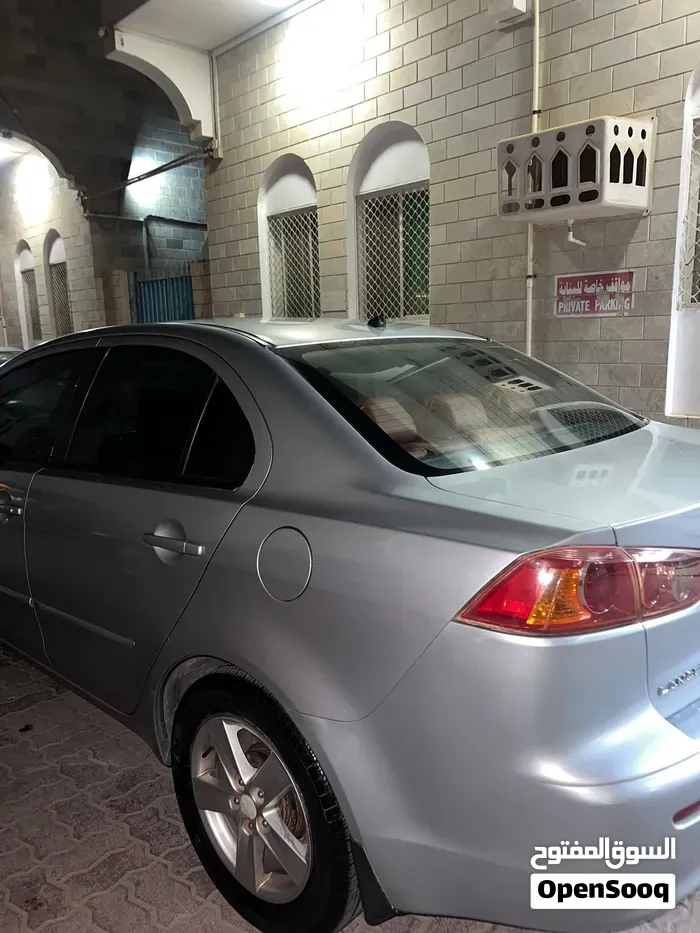 Mitsubishi Lancer 2009 photo 4