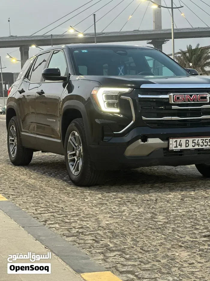 GMC Terrain 2025 photo 2