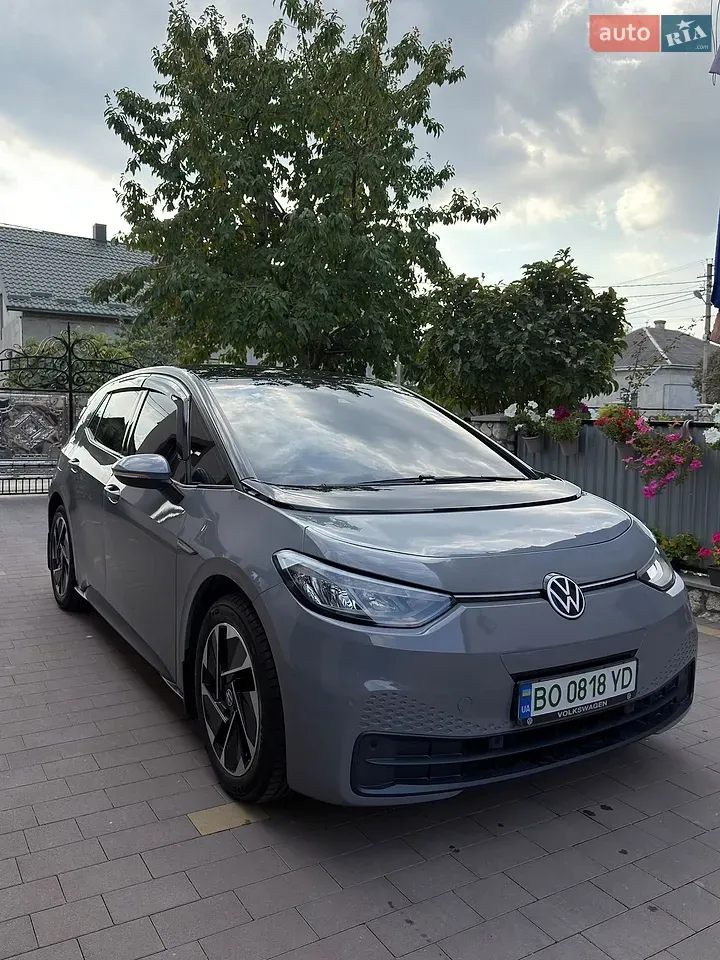 Volkswagen Id.3 2020 photo 2