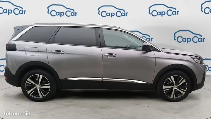 Peugeot 5008 2019 photo 4