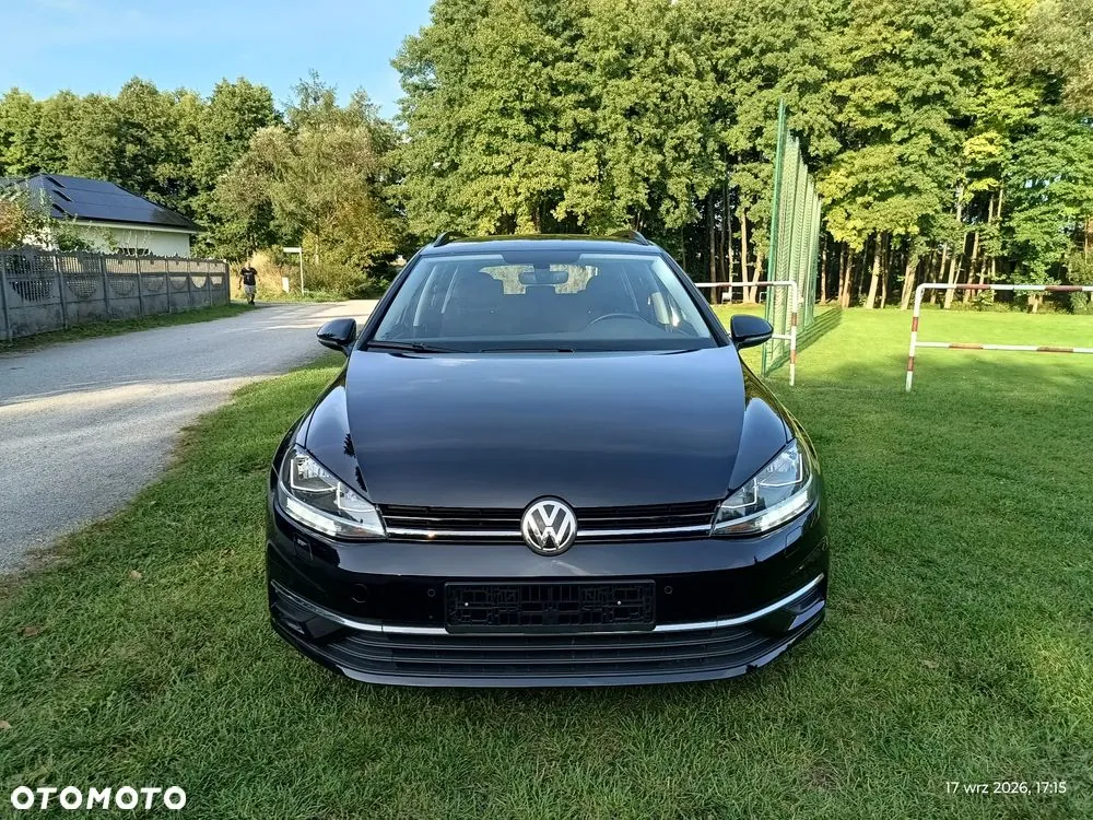 Volkswagen Golf 2019 photo 2