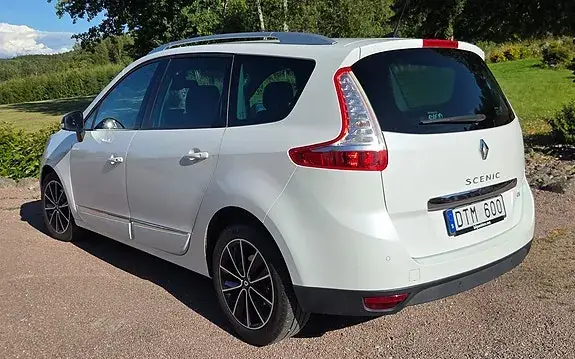 Renault Grand Scenic Iii 2013 photo 3