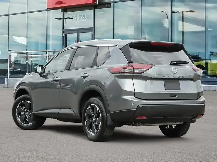 Nissan Rogue 2026 photo 4