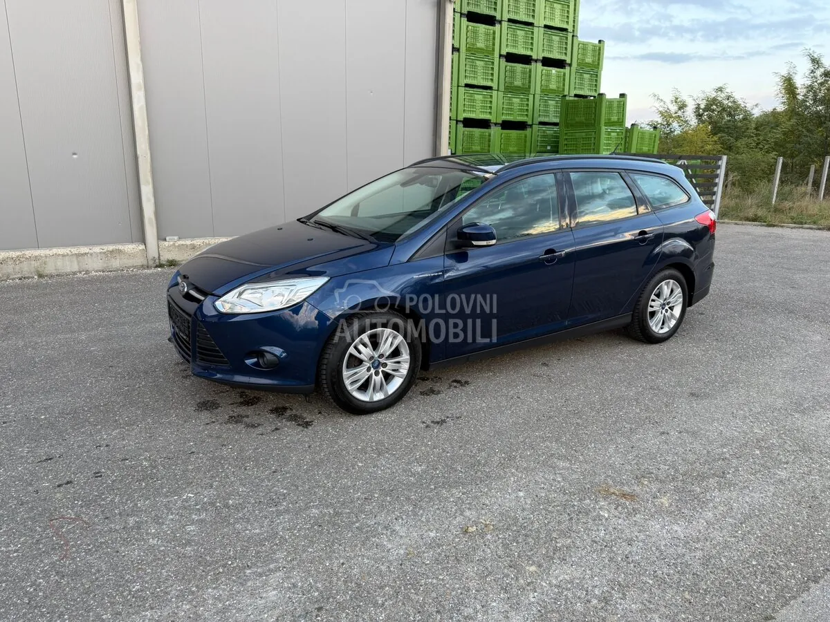 Ford Focus 2011 photo 4