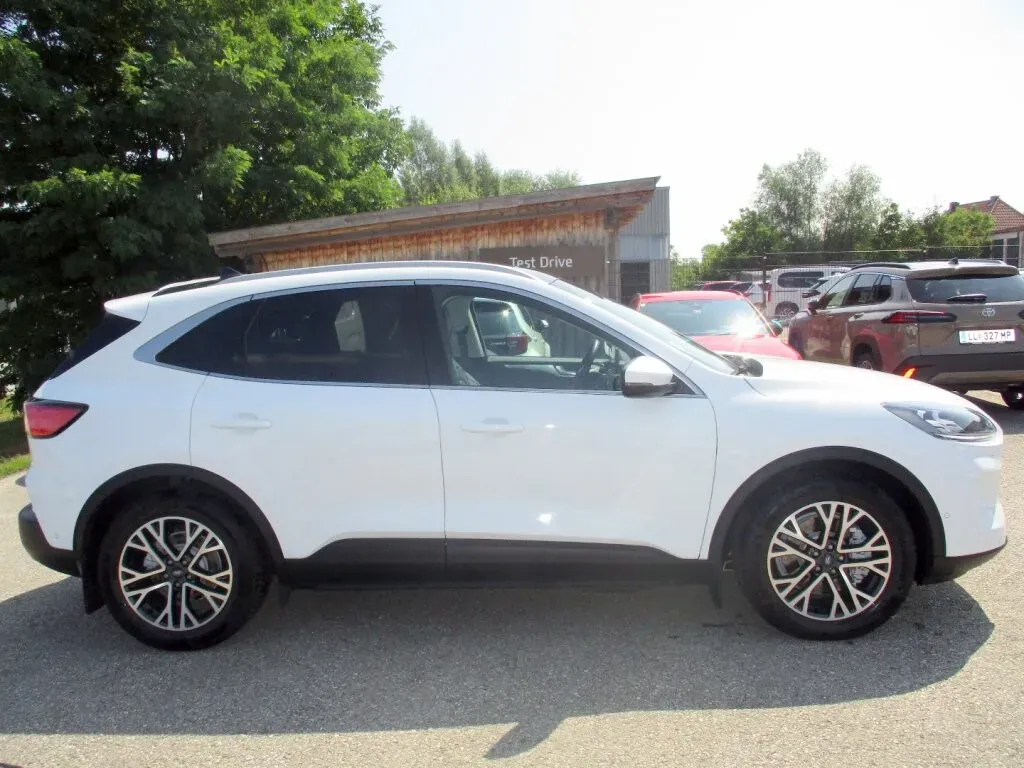 Ford Kuga 2020 photo 2