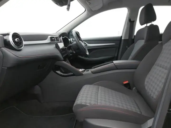 MG Mg Zs 2024 photo 5