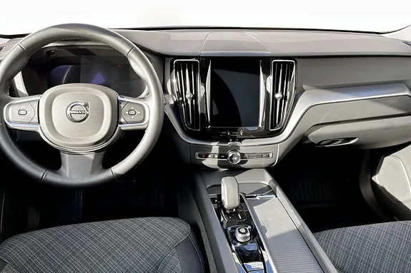 Volvo Xc60 2025 photo 4