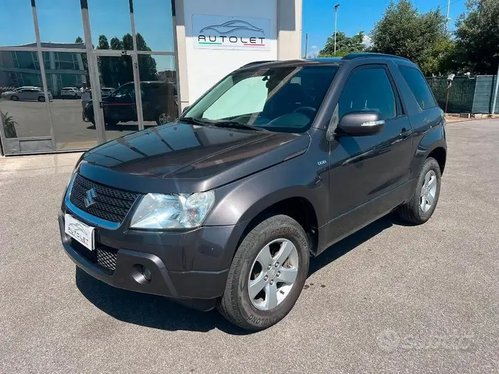 Suzuki Grand Vitara 2012 photo 3