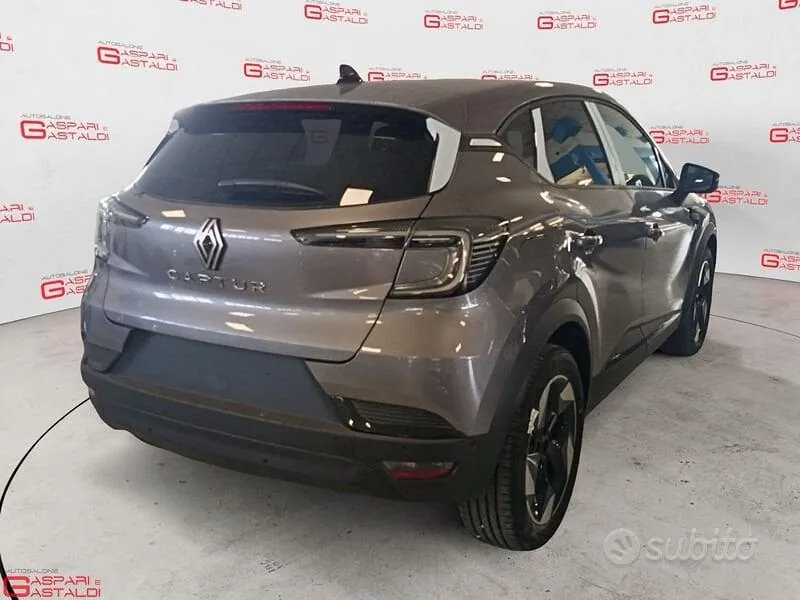 Renault Captur 2026 photo 4