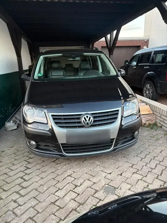 Volkswagen Cross Touran