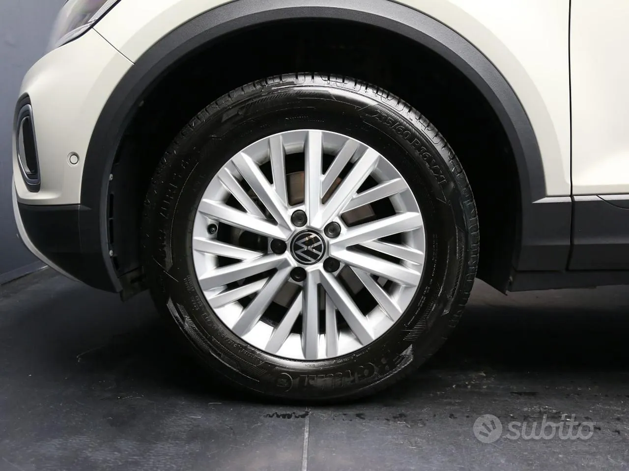 Volkswagen T-Roc 2023 photo 5