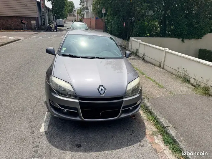 Renault Laguna